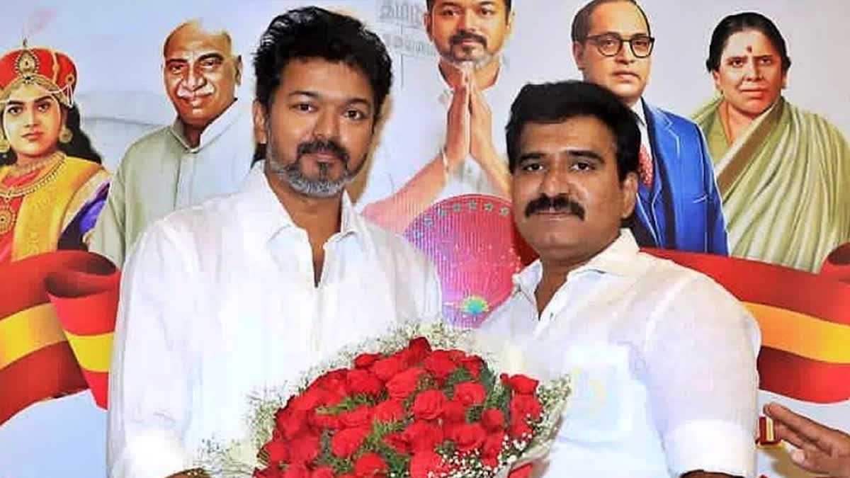 "ஆட்சி வேணாம்.. பதவி வேணாம்.. சீமான் நடத்துவது டைம் பாஸ் அரசியல்!" - தவெக நிர்மல் குமார்