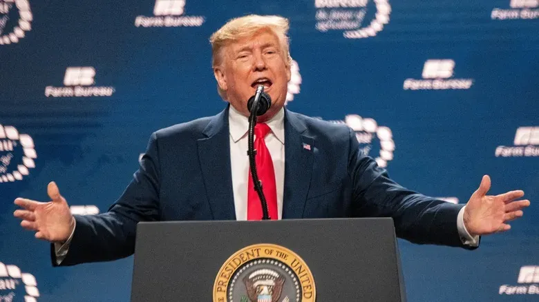 ஈரானுடன் அமைதிப் பேச்சுவார்த்தை தோல்வி அடைந்தால் ஹார்முஸ் ஜலசந்தியை தாக்க அமெரிக்கா முடிவு