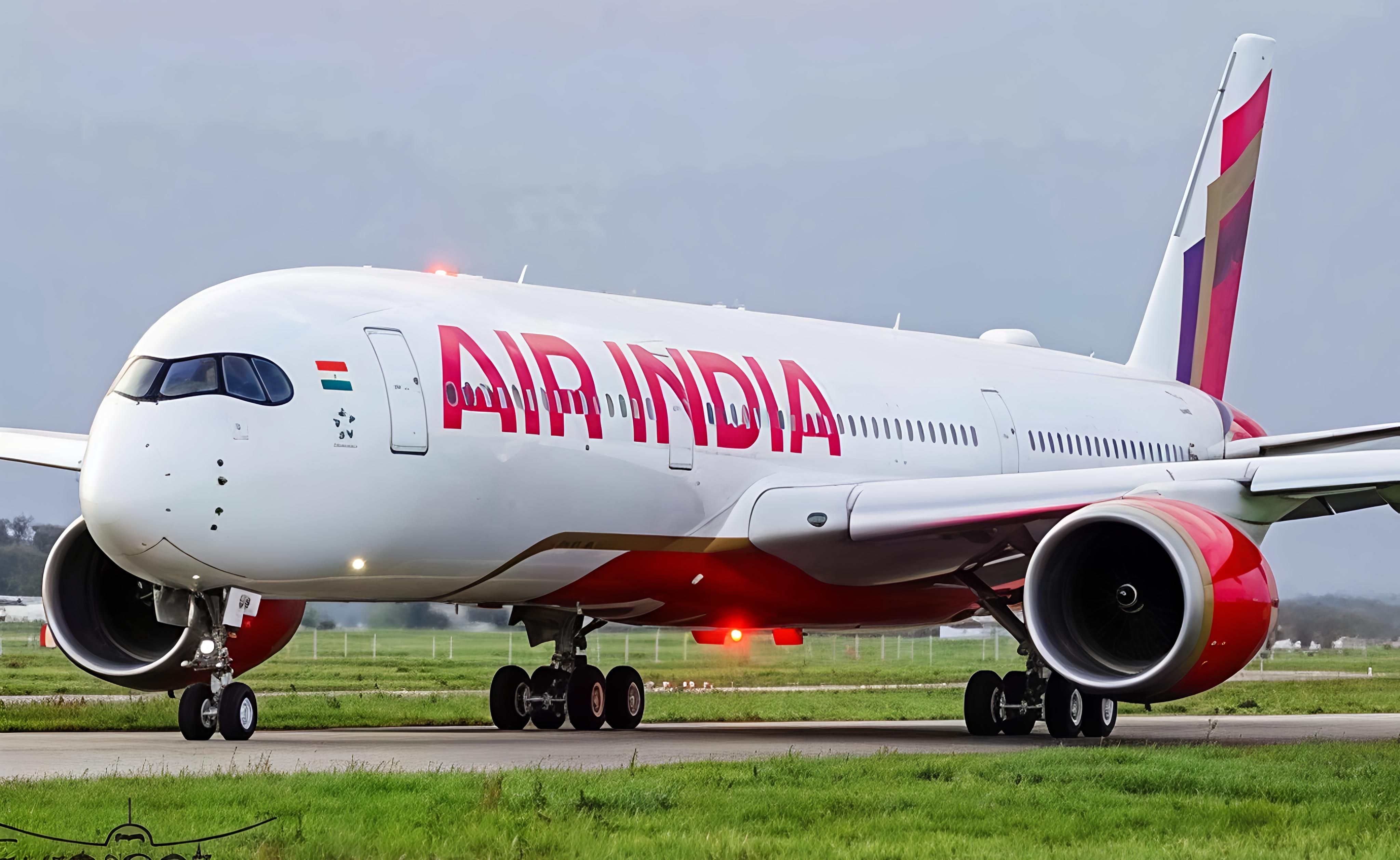 விமான எரிபொருள் விலை உயர்வு – சேவைகள் பாதிப்பு அபாயம், மத்திய அரசிடம் உதவி கோரும் நிறுவனங்கள்