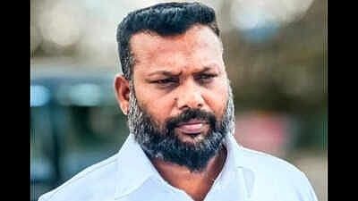 135 கிலோ மெத்தம்பெட்டமைன் வழக்கில் அடுத்த அதிரடி! தவெக முன்னாள் நிர்வாகி பூபாலனின் கூட்டாளி ராஜ்குமாருக்கு டி.ஆர்.ஐ சம்மன்
