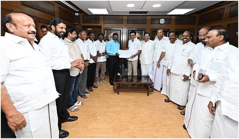 திமுக கூட்டணியில் விசிகவுக்கு 8 தொகுதிகள் ஒதுக்கீடு: ஸ்டாலின் - திருமாவளவன் முன்னிலையில் ஒப்பந்தம் கையெழுத்து!