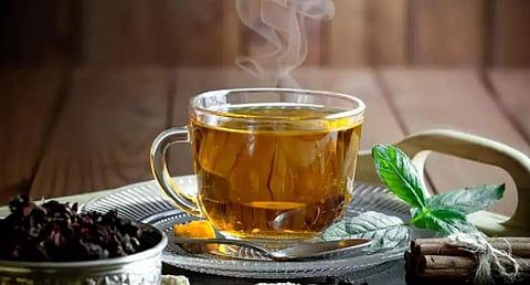 ஆரோக்கிய வாழ்விற்கு இயற்கை தந்த வரம்: மூலிகை டீ குடிப்பதால் கிடைக்கும் அற்புதமான நன்மைகள்!