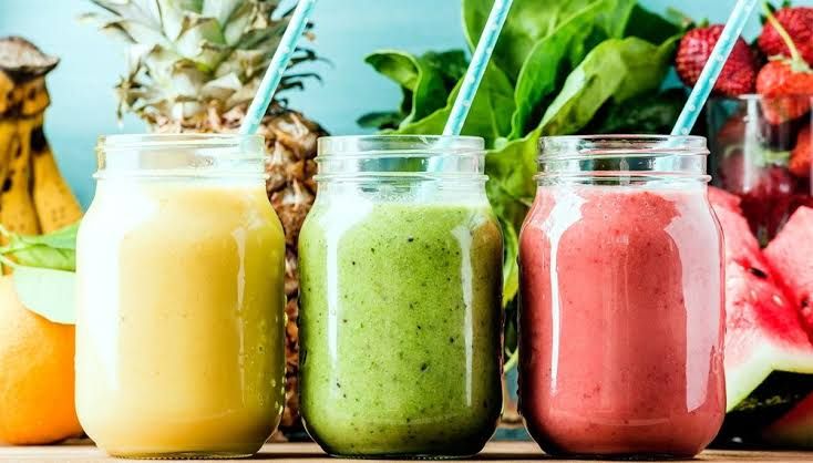 உடல் எடையைக் குறைக்கணுமா? ஊட்டச்சத்து நிறைந்த 'ஸ்மூத்திகள்' தான் சிறந்த தீர்வு - நிபுணர்களின் அட்டகாசமான டிப்ஸ்!