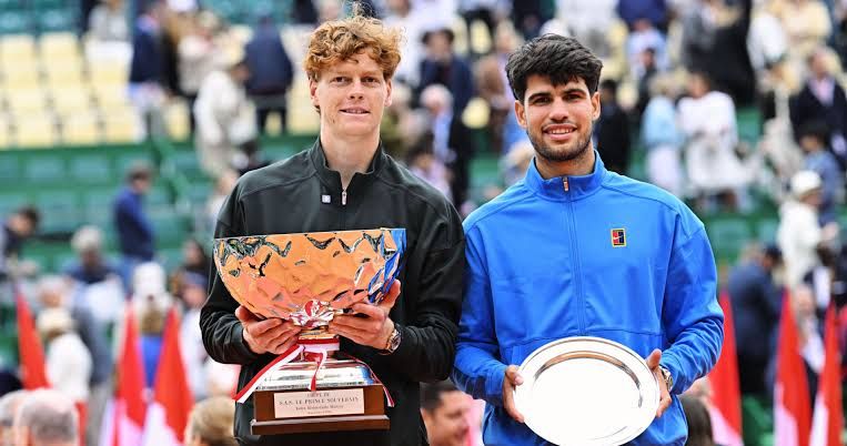 அல்கராஸை வீழ்த்தி மகுடம் சூடினார் ஜானிக் சின்னர்: மீண்டும் உலக நம்பர் 1 சிம்மாசனம்