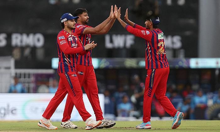 ரசிக் சலாம் - கோலி அதிரடி: லக்னோவை வீழ்த்தி பெங்களூரு மாஸ் வெற்றி! இன்று மும்பையுடன் மோதுகிறது பஞ்சாப்!