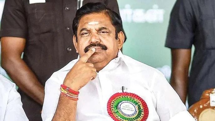 உடைப்பதா... ஒட்டுவதா? - எடப்பாடி பழனிசாமி அவசரமாகக் கூட்டும் அதிமுக மாவட்டச் செயலாளர்கள் கூட்டம்!
