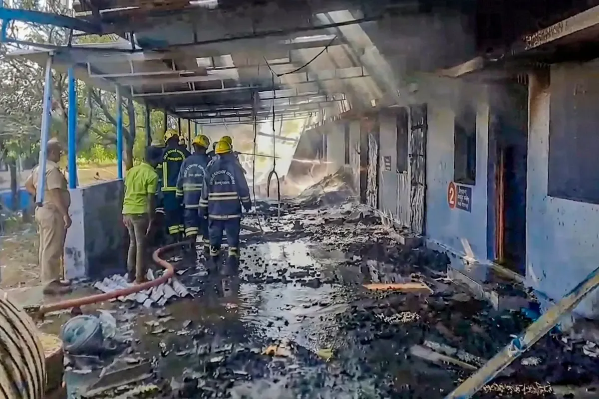 விருதுநகர் பட்டாசு ஆலையில் பயங்கர வெடி விபத்து: பலி எண்ணிக்கை 25 ஆக உயர்வு – விதிமீறல் குற்றச்சாட்டு