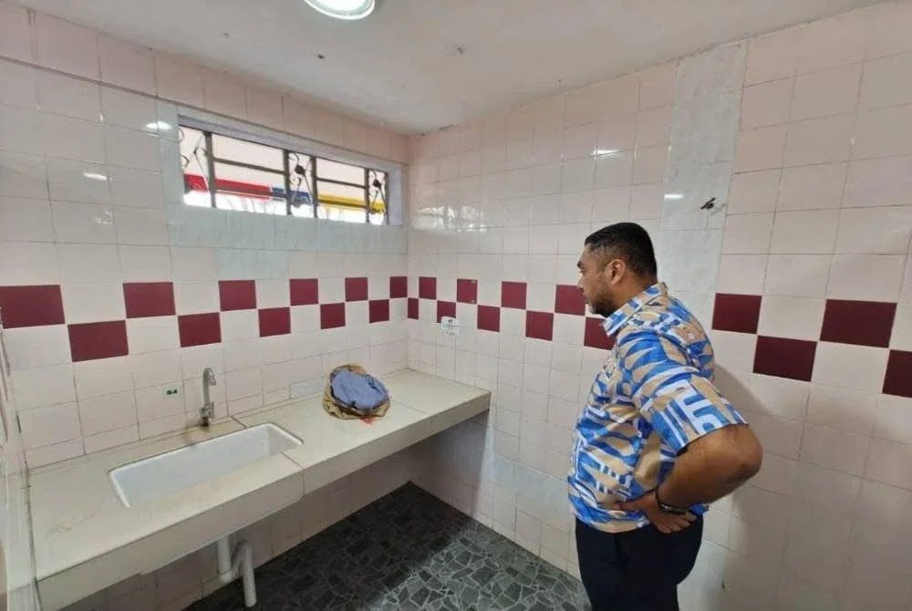 மலேசியா: பொதுக்கழிப்பறையில் பச்சிளம் குழந்தை சடலமாகக் கண்டெடுப்பு