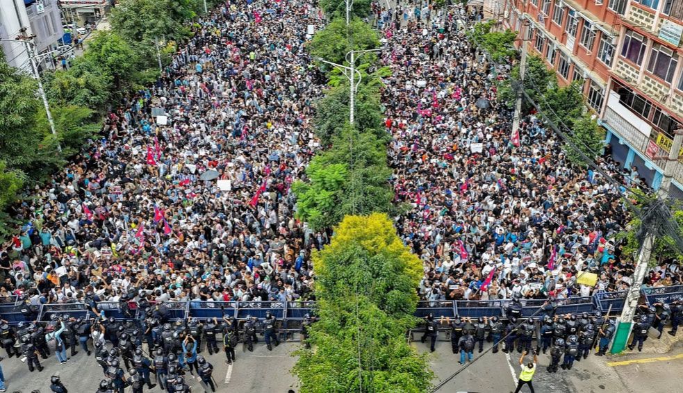 நேபாளத்தில் ‘ஜென்-சி’ போராட்டம்: 84.5 பில்லியன் ரூபாய் இழப்பு