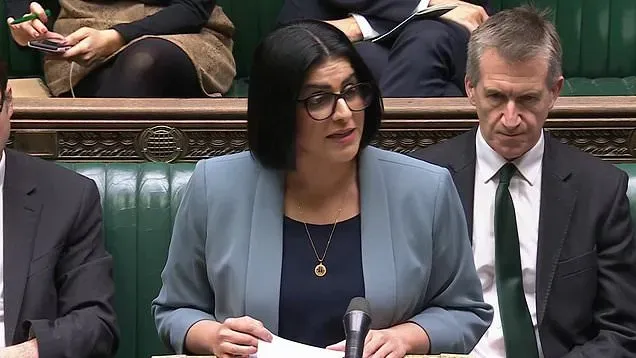 தூதர் நியமன சர்ச்சை: இங்கிலாந்து அரசியலில் புதிய அதிர்வு