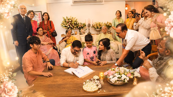 61 வயதில் புது மாப்பிள்ளை ஆனார் அமீர்கான்.. `மிஸ்டர் பெர்பெக்டின்' லவ் ஸ்டோரி!