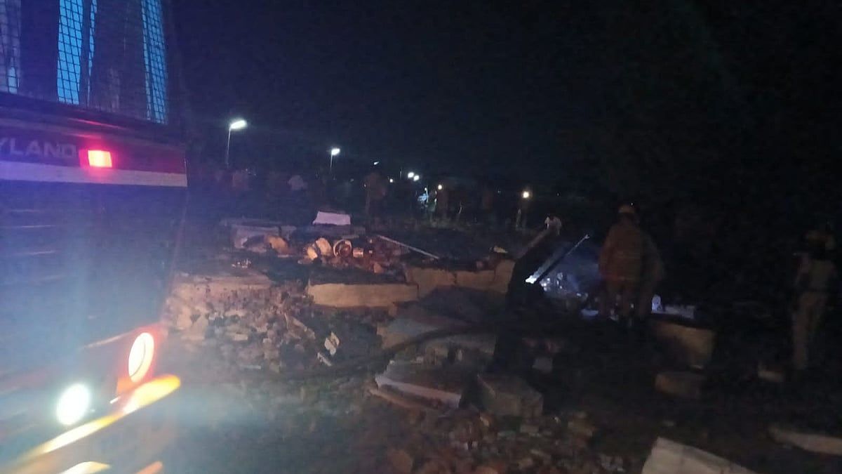 கோவில்பட்டி அருகே ரகசியப் பட்டாசு ஆலையில் வெடி விபத்து - பெண் உட்பட இருவர் உடல் சிதறி பலி!