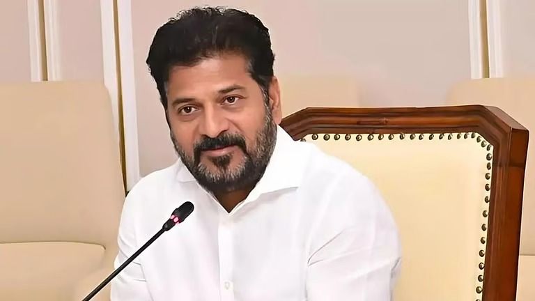 ஹிட்லரே எனது இன்ஸ்பிரேஷன்! தெலங்கானா முதல்வர் ரேவந்த் ரெட்டியின் பேச்சால் வெடித்தது பெரும் சர்ச்சை!