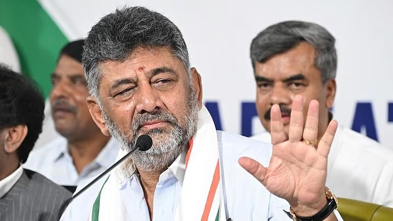 பதவியேற்ற ஆறே நாளில் பஞ்சாயத்து: இலாகா மோதலால் தவிக்கும் கர்நாடக முதல்வர் டி.கே.சிவகுமார்!