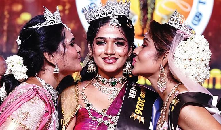 மிஸ் கூவாகம் 2026: விழுப்புரத்தில் கோலாகலமான அழகிப் போட்டி; கோயம்புத்தூர் திருநங்கை சூர்யாவுக்கு முதலிடம்!