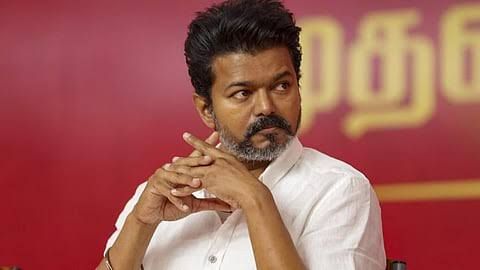 கரூர் விபத்து வழக்கு: தவெக தலைவர் விஜய்க்கு சிபிஐ மீண்டும் சம்மன் - நாளை டெல்லியில் ஆஜராக உத்தரவு!