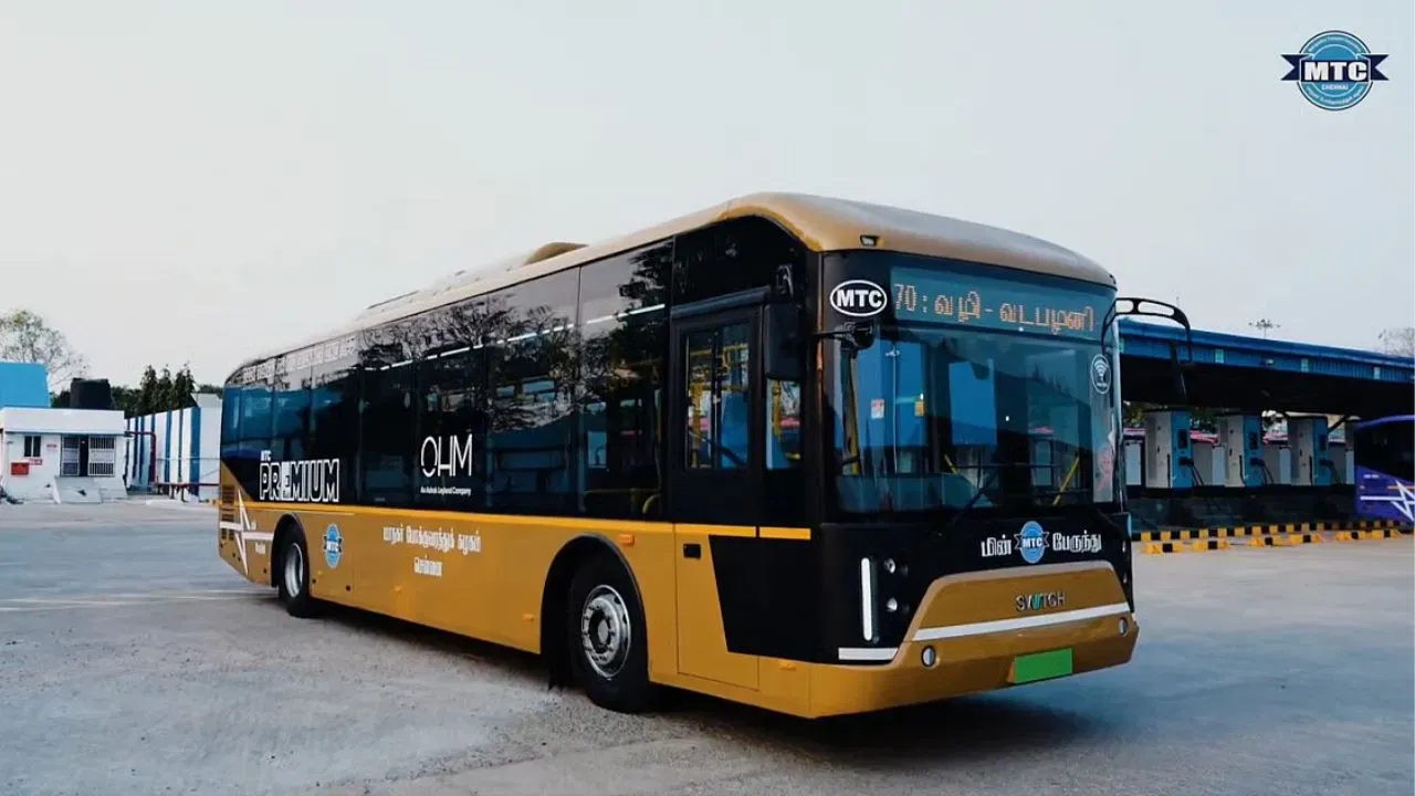 சென்னையில் சொகுசு பிரீமியம் பேருந்து சேவை தொடக்கம்: செயலியில் முன்பதிவு செய்து பயணிக்கலாம்