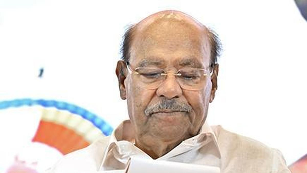 உதயமாகும் 'அய்யா பாமக'? அன்புமணிக்கு எதிராகப் புதிய கட்சி தொடங்கும் ராமதாஸ்!