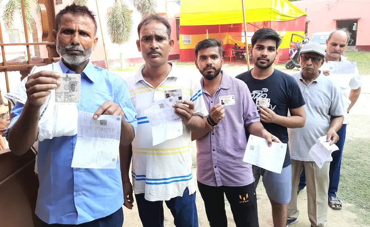 வாக்குப்பதிவு நிலவரம்: 3 மணி அளவில் புதுச்சேரியில் 72.4%, அசாமில் 75.9% வாக்குகள் பதிவு!